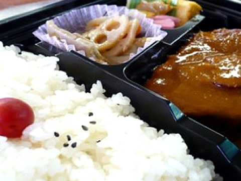 サバ味噌弁当